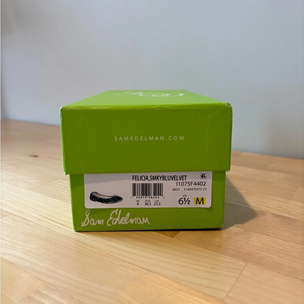Sam Edelman Gray Velvet Flats - Picture 3 of 6